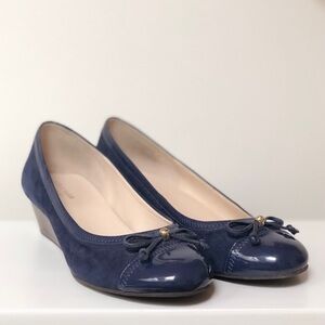 Cole Haan Elsie Cap Toe Bow Wedge Pump, Marine Blue Suede Leather